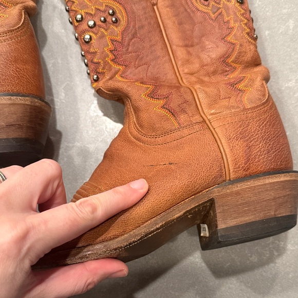 Lucchese Tan Leather Cowboy Boots with Stud Accents - Picture 8 of 9